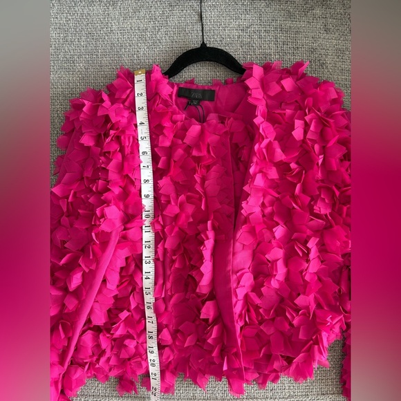 Zara fushia Petal Textured Fitted Statement Jacket – Size Medium - Picture 11 of 13